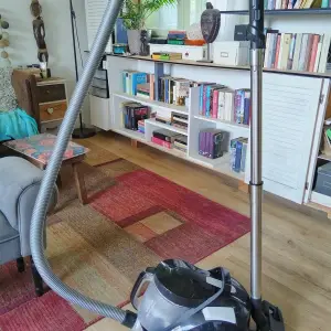 Usisavač Rowenta Compact Power XXL Cyclonic bez vrečice