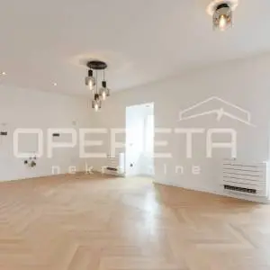 VARŠAVSKA – NOVOUREĐEN STAN U SRCU ZAGREBA, 75 m2