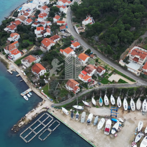 Veli Iž – 768 m² | 2. red od mora | građevinsko