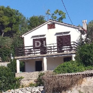 VELI LOŠINJ - samostojeća kuća 87 m2