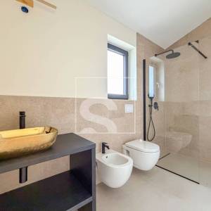 Vila 5 kilometra do mora s bazenom i 4 spavaće sobe, Poreč