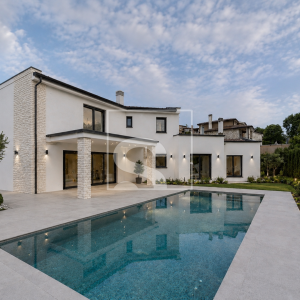 Vila s bazenom, 3 spavaće, bazen, privatnost, Poreč okolica