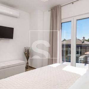 Vila s bazenom, wellnessom i 3 spavaće sobe, privatnost