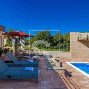 Vila s bazenom, wellnessom i 3 spavaće sobe, privatnost