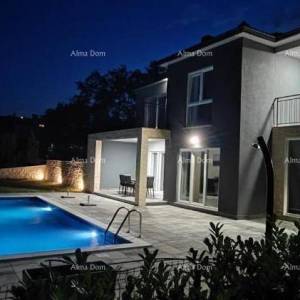 Villa s bazenom  blizu Labina