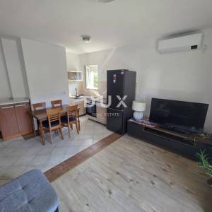 VIŠKOVO, MARINIĆI – 2S+DB, BALKON, PARKIRNO MJESTO, NOVIJA GRADNJA