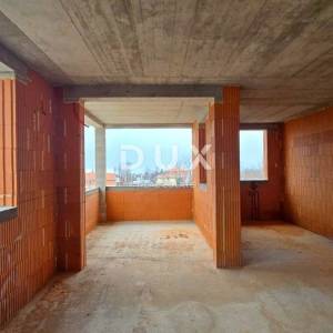 VIŠKOVO, MARINIĆI - Moderan dvoetažni stan u novogradnji, 99 m²