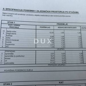 VODICE – Trosoban stan u prizemlju, 450 m od plaže, parking, podrum, vrt