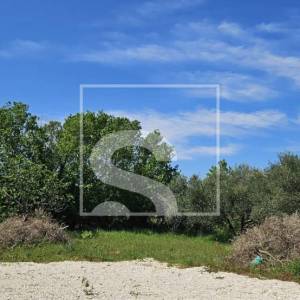 Vodnjan - građ.zemlj.705m2 - infrastruktura u blizini
