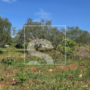 Vodnjan - građ.zemlj.705m2 - infrastruktura u blizini