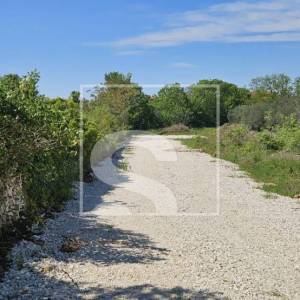Vodnjan - građ.zemlj.962m2 - infrastruktura u blizini