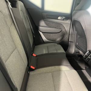 Volvo XC40 2.0 B3 PLUS DARK - 3 godine jamstva