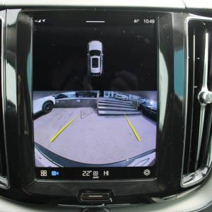 Volvo XC60 B4 AUTOMATIK *LED,NAVIGACIJA,KAMERA*