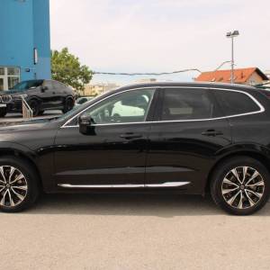Volvo XC60 B4 AUTOMATIK *LED,NAVIGACIJA,KAMERA*