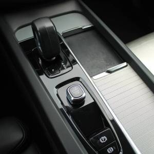 Volvo XC60 B4 AUTOMATIK *LED,NAVIGACIJA,KAMERA*