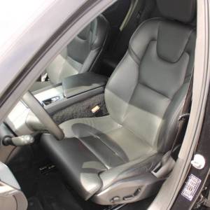 Volvo XC60 B4 AUTOMATIK *LED,NAVIGACIJA,KAMERA*