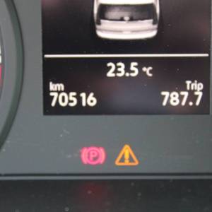 VW Caddy 2.0 TDi
