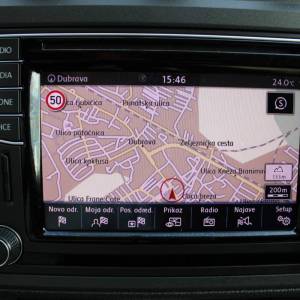 VW Caddy 2.0 TDi + Sortimo police