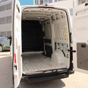 VW Crafter 2.0 TDi L3H3 140ks