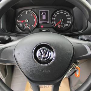 VW Crafter 2.0 TDi L3H3 140ks