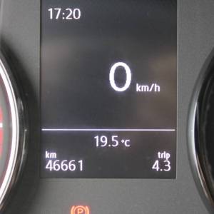 VW Crafter 2.0 TDi L3H3 140ks