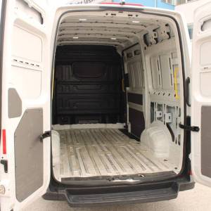 VW Crafter 2.0 TDi L3H3 140ks