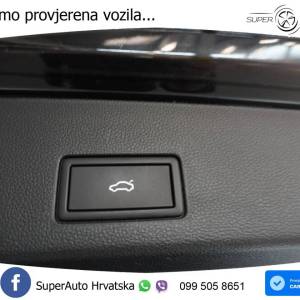 VW Golf 8 Variant 2.0 TDI DSG Life 150 KS, ACC+LED+KAM+GR SJED+PANO+VIRT