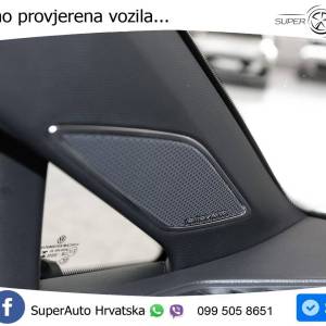 VW Golf VIII R 2.0 TSI 4M Aut. 20 Years 333 KS, Akrapovic+PANO+KAM+KEY+VIRT+LED