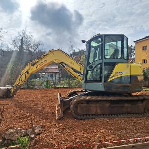 Yanmar SV 100