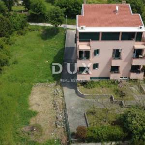 ZADAR, DIKLO – Apartmanska kuća s 10 jedinica i pogledom na more!