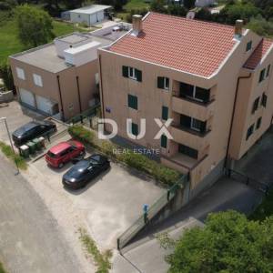 ZADAR, DIKLO – Apartmanska kuća s 10 jedinica i pogledom na more!