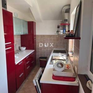 ZADAR, DIKLO – Apartmanska kuća s 10 jedinica i pogledom na more!