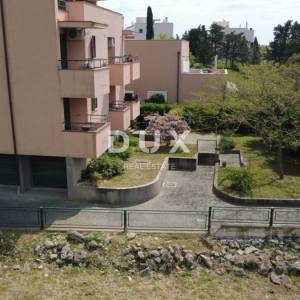 ZADAR, DIKLO – Apartmanska kuća s 10 jedinica i pogledom na more!