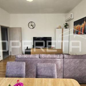 Zadar, Kolovare – Kolovare, Zadar – Prostrani stan 3S+DB s garažom