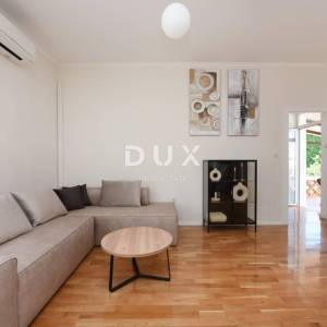 ZADAR, KOLOVARE – Premium apartman 100m od mora s velikom terasom i vlastitim parkingom