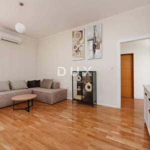 ZADAR, KOLOVARE – Premium apartman 100m od mora s velikom terasom i vlastitim parkingom