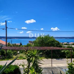 ZADAR, MASLENICA - Kuća s 4 apartmana 10 spavaćih soba s pogledom na more!