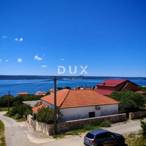 ZADAR, MASLENICA - Kuća s 4 apartmana 10 spavaćih soba s pogledom na more!