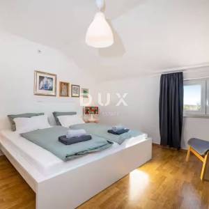 ZADAR, MURVICA GORNJA - Kamena vila s bazenom! Biznis investicija!