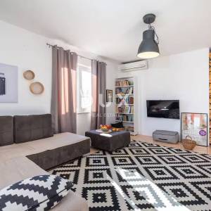 ZADAR, MURVICA GORNJA - Kamena vila s bazenom! Biznis investicija!