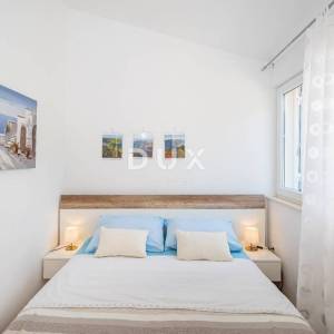 ZADAR, NOVIGRAD - Luksuzna vila s panoramskim pogledom na more