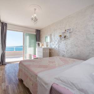 ZADAR, NOVIGRAD - Luksuzna vila s panoramskim pogledom na more