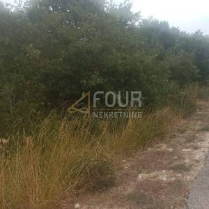Zadar - okolica, Poličnik, građevinsko zemljište, 572m2