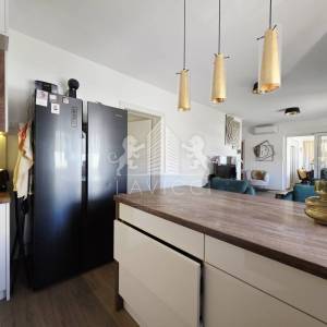 Zadar, Plovanija | 2-soban stan s krovnom terasom