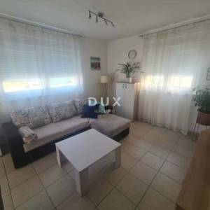 ZADAR, PLOVANIJA – Useljiv 1S stan s parkirnim mjestom i lođom (46,7 m², bez ulaganja)