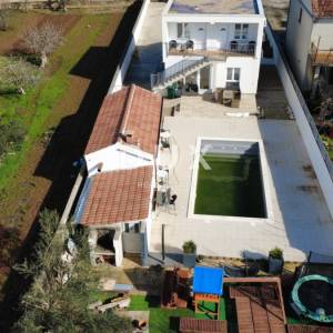 ZADAR, SUKOŠAN – kuća za odmor s tri stambene jedinice 