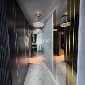 ZADAR, SUKOŠAN - Luksuzno namješten penthouse 50 m od plaže!