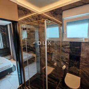 ZADAR, SUKOŠAN - Luksuzno namješten penthouse 50 m od plaže!