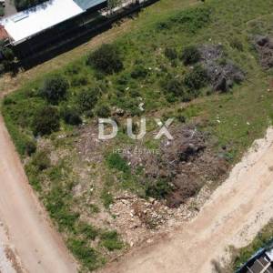 ZADAR, SV. PETAR - Građevinsko zemljište 550m² s pogledom na more i otoke!