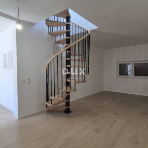 ZADAR, VINJERAC - Premium penthouse s panoramskim pogledom